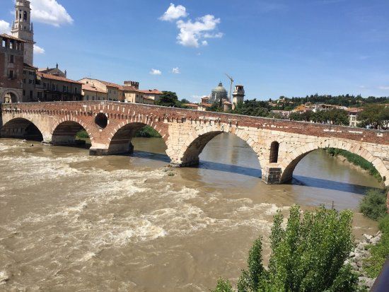 Puente de Piedra